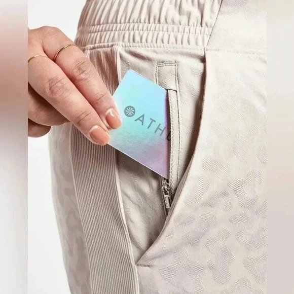 Athleta Brooklyn Textured Animal Print Joggers Size 14 - Picture 2 of 15